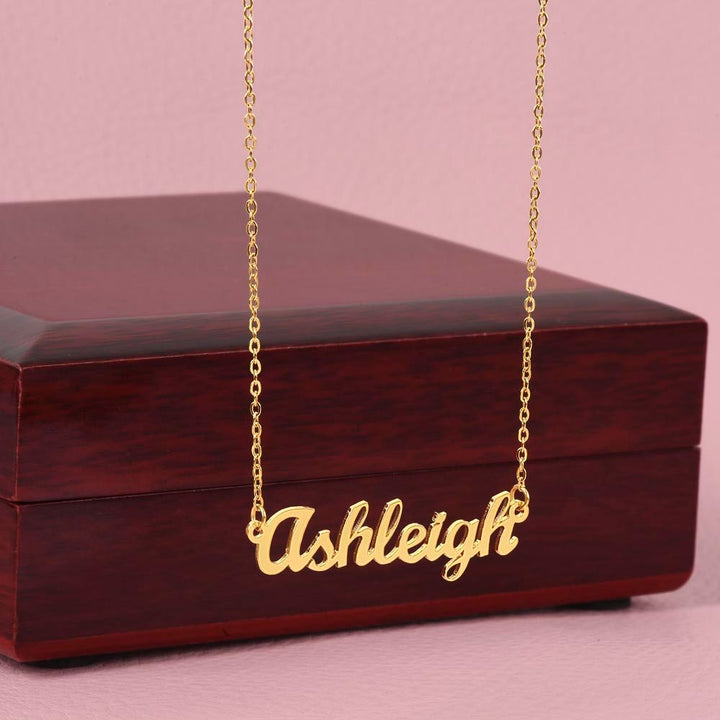Make a Personal Statement with Our Custom Name Necklaces (No Message Card)